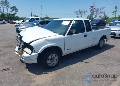 2001 Chevrolet S-10 Ls from USA, damaged, VIN 1GCCS19W218191492